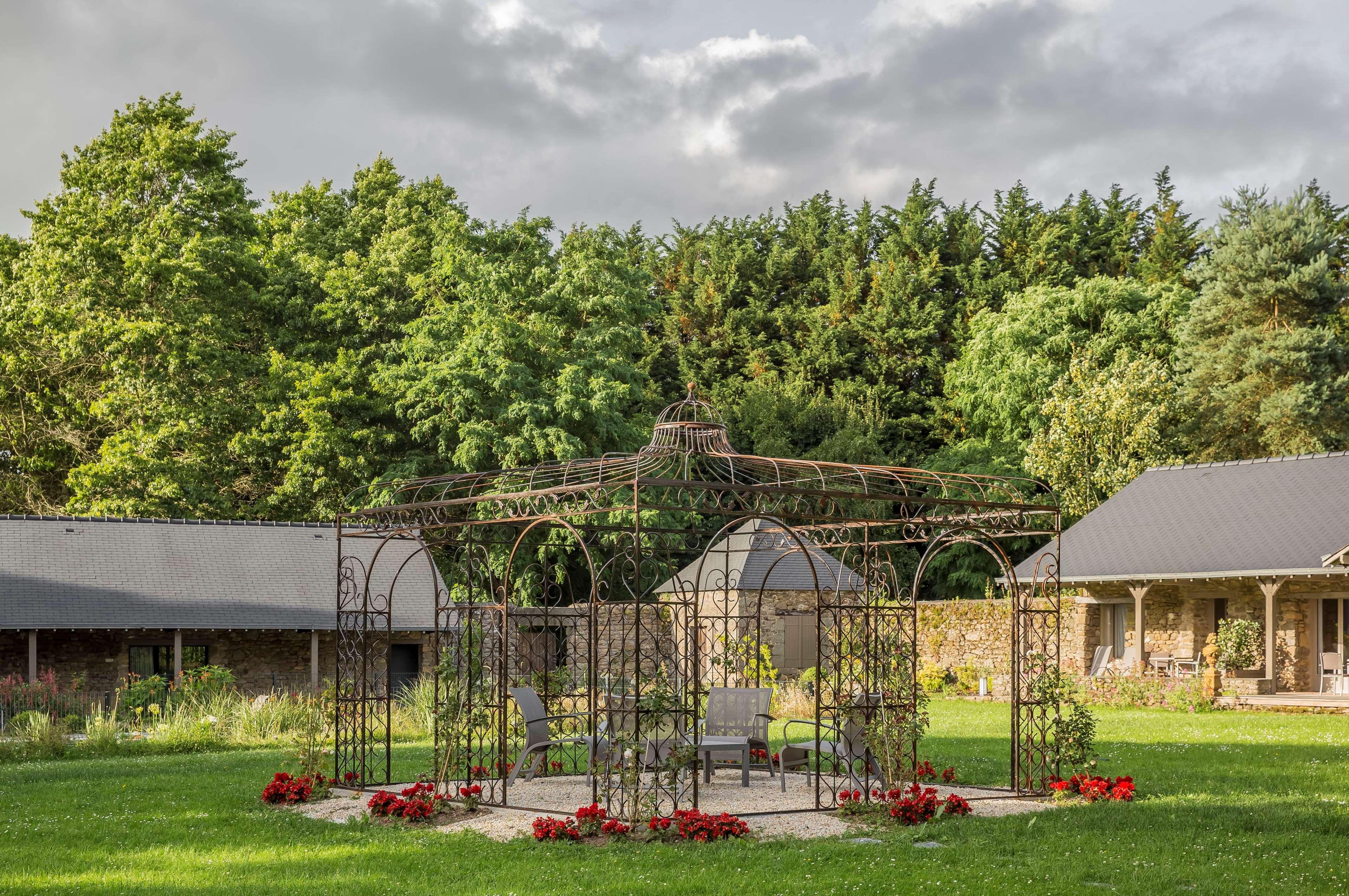Hotel De L'Abbaye Le Tronchet  Bagian luar foto
