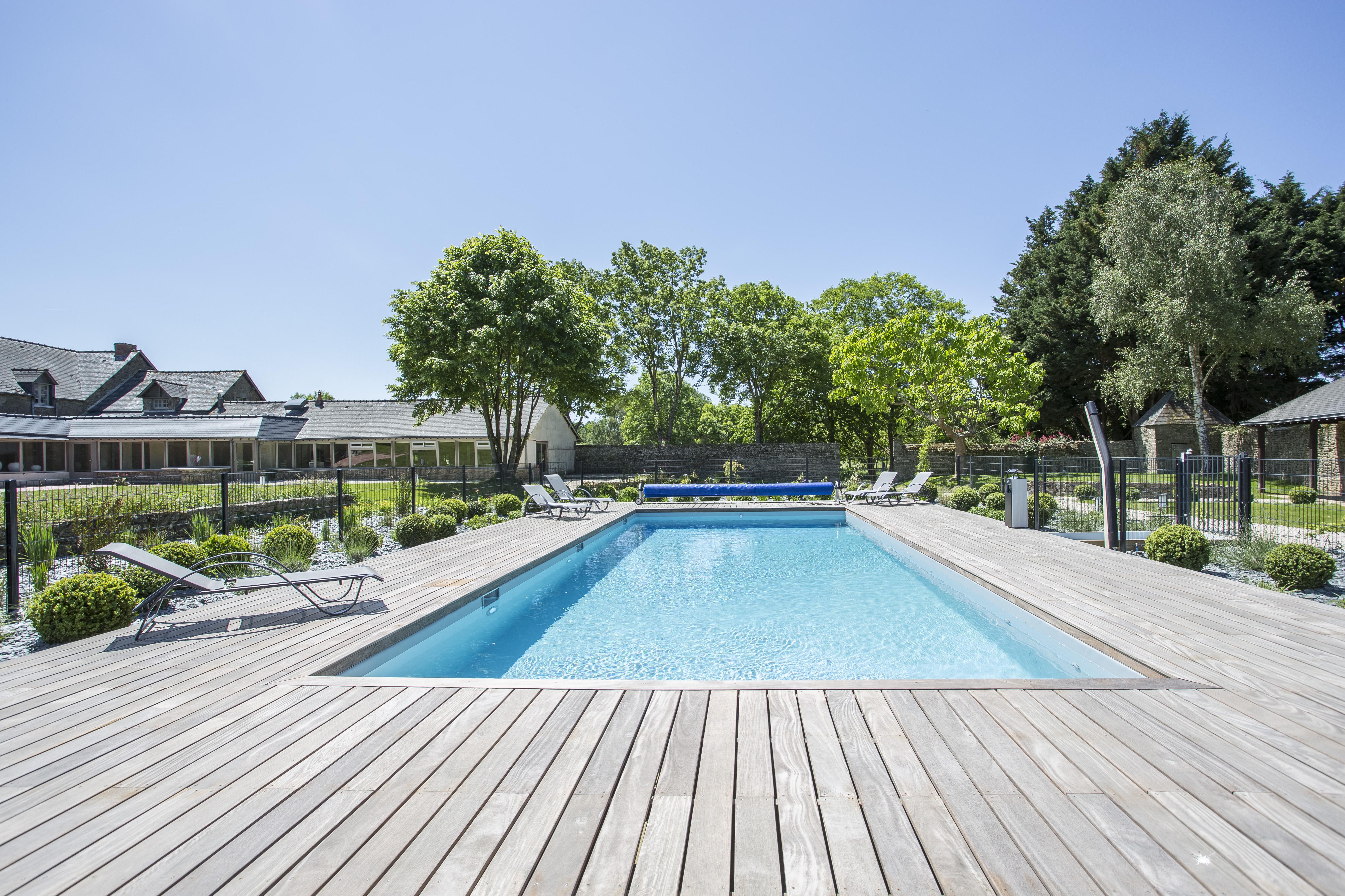 Hotel De L'Abbaye Le Tronchet  Bagian luar foto